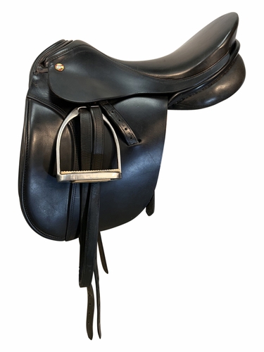 17.5Inch Used Karl Niedersuss Dressage Saddle