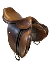 17.5Inch Used Lovatt and Ricketts All Purpose Saddle *Free Shipping*