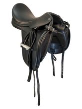 17.5Inch Used Royal Heritage Dressage Saddle Flora
