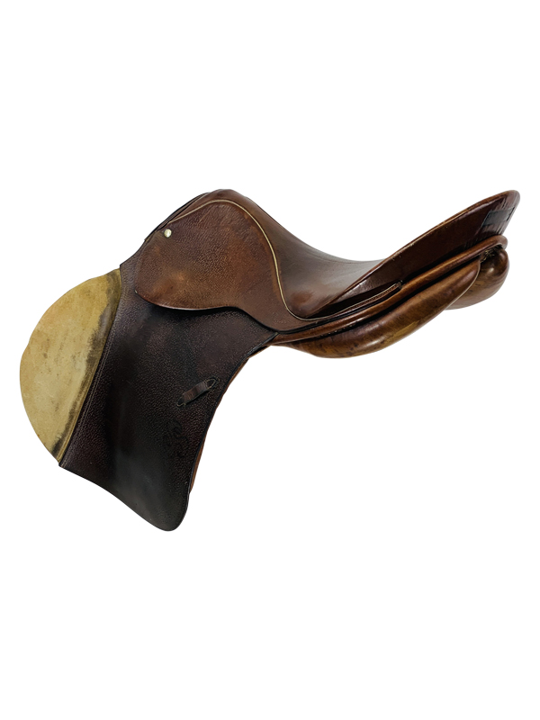 17.5Inch Used Stubben Jump Saddle B3935 *Free Shipping*