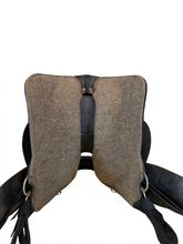 17.5Inch Used Tucker Big Bend Trail Saddle Wide Tree T93