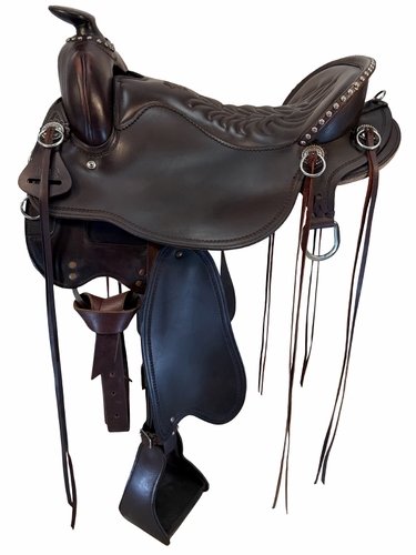 SOLD 09/23/2026ct 17.5Inch Used Tucker Cheyenne Frontier Trail Saddle Wide Tree T67