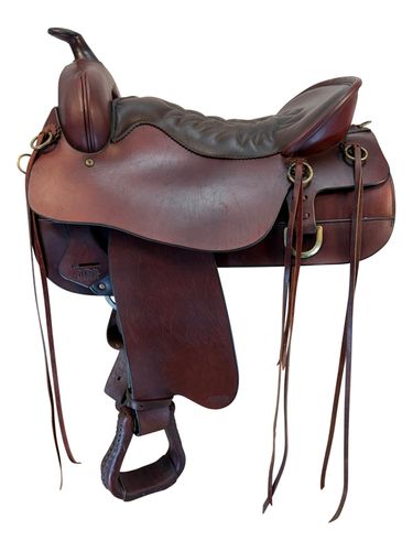 SOLD 2026/02/07 17.5Inch Used Tucker Cheyenne Western Trail Saddle Medium Tree 167