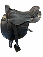 17.5Inch Used Tucker Equitation Endurance Saddle Wide Tree TK49