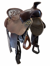 SOLD 2026/07/11 17.5Inch Used Tucker High Plains Trail Saddle Medium Tree 260