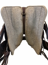 SOLD 2026/07/11 17.5Inch Used Tucker High Plains Trail Saddle Medium Tree 260