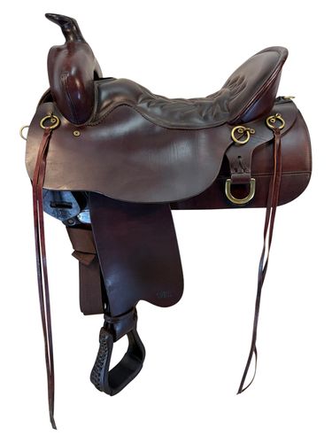SOLD 2026/03/23 17.5Inch Used Tucker High Plains Trail Saddle Medium Tree 260