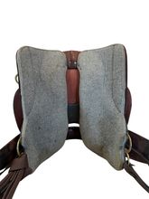 SOLD 2026/01/02 17.5Inch Used Tucker High Plains Trail Saddle Wide Tree T60