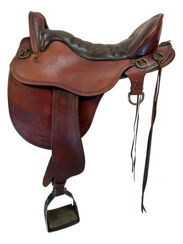 SOLD 2026/03/19 17.5Inch Used Tucker River Plantation Endurance Saddle Medium Tree 146