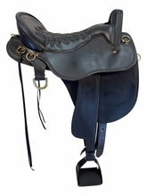 17.5Inch Used Tucker River Plantation Endurance Saddle Wide Tree T46