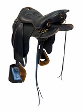 17.5Inch Used Tucker Trooper Endurance Saddle Medium Tree 138