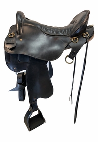 17.5Inch Used Tucker Vista Endurance Saddle 153
