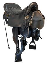 17.5Inch Used Tucker Vista Endurance Saddle 153