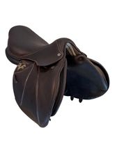 17.5Inch Used Voltaire Design Jumping Saddle Medium Tree Stuttgart