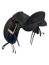 17.5Inch Used Wintec Dressage Saddle Medium Tree Isabell
