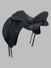 17.5Inch Used Wintec Pro Dressage Saddle Wide Tree