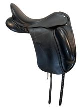 17.5Inch Used Wolfgang Dressage Saddle