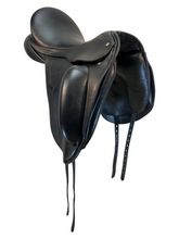 17.5Inch Used Wolfgang Dressage Saddle