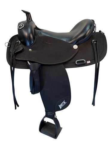 17 Inch Used Abetta Draft Cordura Trail Saddle X Wide Tree 20551