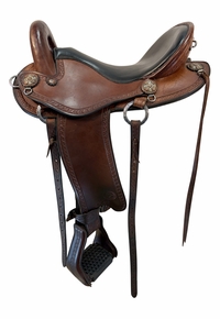 17 Inch Used Allegany Mountain Saddlery Endurance Saddle Medium Tree