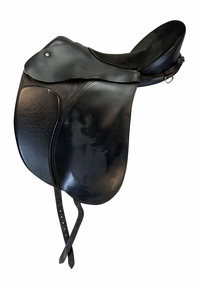 17 Inch Used Ansure Treeless Dressage Saddle Amigo