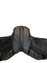 17 Inch Used Ansur Treeless Carlton Petite Dressage Saddle