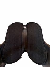 SOLD 2026/09/05 17 Inch Used Bates Kimberley HB Classic Stock Saddle Wide Tree