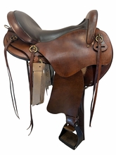 SOLD 2026/09/19 17 Inch Used Big Horn Endurance Trail Saddle Medium Flex Tree 807