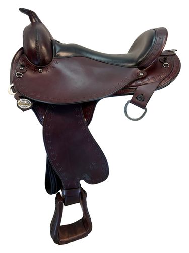 SOLD 2026/04/21  17 Inch Used Circle Y Alabama Gaited Trail Saddle Medium Flex Tree 1581