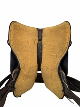 17 Inch Used Circle Y Eagle Creek Trail Saddle Wide Flex Tree 1658