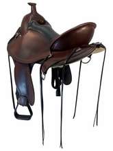 SOLD 2026/08/10 17 Inch Used Circle Y Kentucky Gaiter Trail Saddle Medium Flex2 Tree 1582