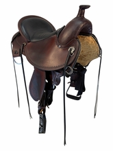SOLD 2026/08/10 17 Inch Used Circle Y Kentucky Gaiter Trail Saddle Medium Flex2 Tree 1582
