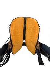 17 Inch Used Circle Y Omaha Trail Saddle Wide Flex Tree 1554