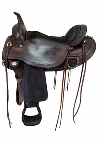 17 Inch Used Circle Y Omaha Trail Saddle Wide Flex2 Tree 1554