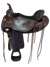 17 Inch Used Circle Y Omaha Trail Saddle Wide Flex2 Tree 1554