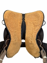 17 Inch Used Circle Y Pioneer Trail Saddle Wide Flex2 Tree 1665
