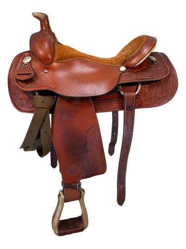 17 Inch Used Circle Y Roping Saddle 2709