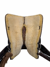 SOLD 2026/04/09 17 Inch Used Circle Y Trail Saddle Medium Flex Lite Tree 1551