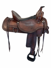 HOLD 2026/06/10c 17 Inch Used Circle Y Trail Saddle Medium Flex Lite Tree