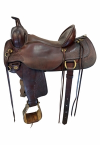 17 Inch Used Circle Y Trail Saddle Medium Flex2 Tree 2376