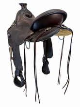 17 Inch Used Cirlce Y Walnut Grove Trail Saddle Wide Flex Tree 1157