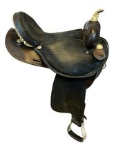 PRICE REDUCED! 17 Inch Used Dakota Barrel Saddle 305