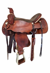 17 Inch Used Dakota Roping Saddle 520