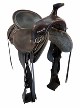 17 Inch Used Dixieland Trail Saddle Wide Flex Tree 10856