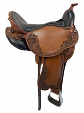 17 Inch Used DP Saddlery Quantum West Short Light Adjustable Saddle  1216