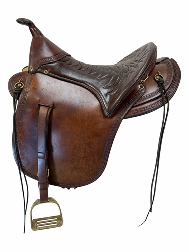 17 Inch Used Fabtron Trail Saddle Medium Tree