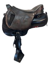 SOLD 2025/08/12  17 Inch Used Ghost Treeless Endurance Saddle
