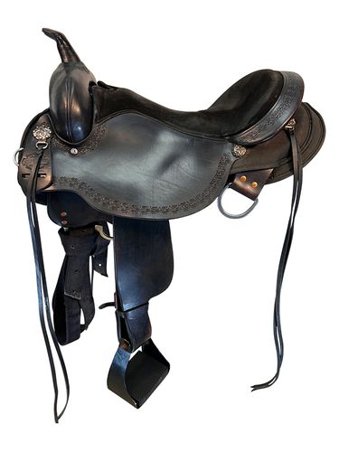 17 Inch Used High Horse Daisetta Cordura Trail Saddle 6914