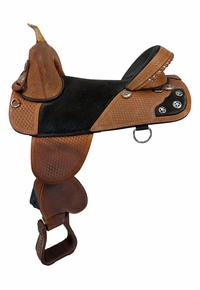17 Inch Used Hilason Treeless Barrel Saddle Wide Tree