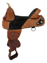 17 Inch Used Hilason Treeless Barrel Saddle Wide Tree